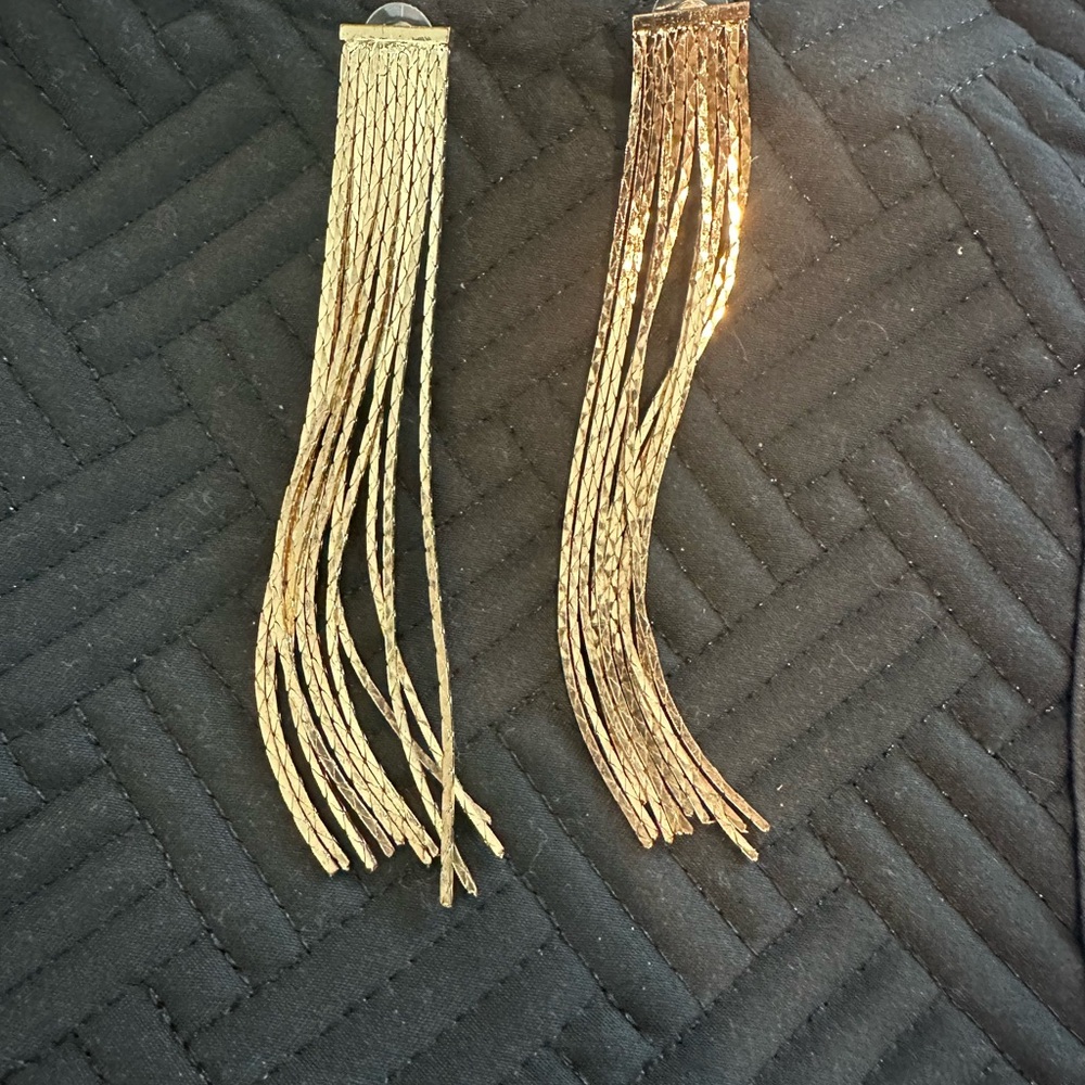 Gold Y2K Tassel Earrings